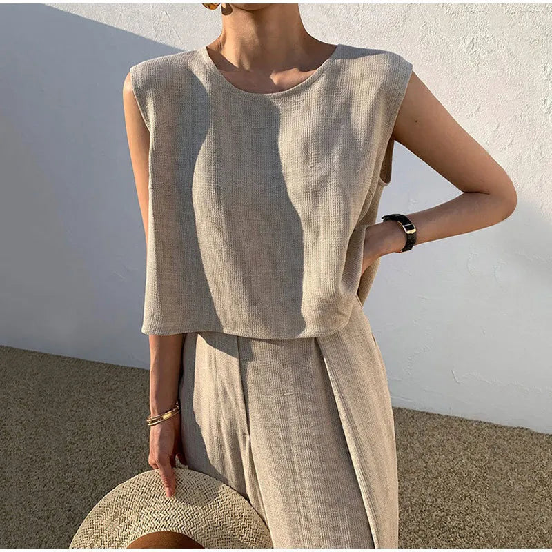 Women's Tracksuits Women Cotton Linen Suits Summer Sleeveless O-Neck Tank Top Wide Leg Pants Two Piece Sets Female Fashion Casual Solid Loose Suits 230504