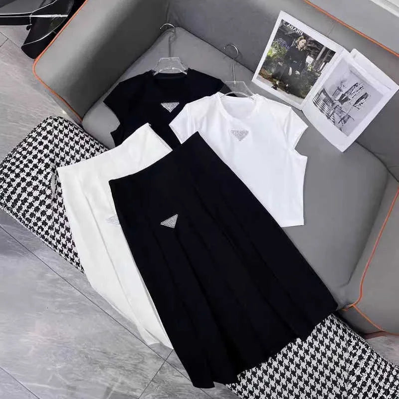 Two Piece Dress Designer Trendy summer suit skirt T-shirt pleated skirt fashion hot diamond decoration age reducing generous set two-piece set for women 4BZE