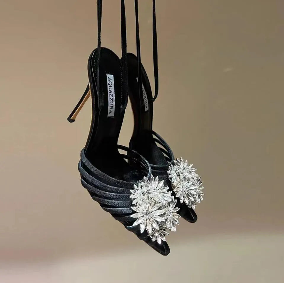 Aquazzura Crystal Margarita Pump heels 105mm Nero flower Rhinestone decoration High heeled dress shoes Pointed Toes Ankle Strap Stiletto Heel sandal party shoes