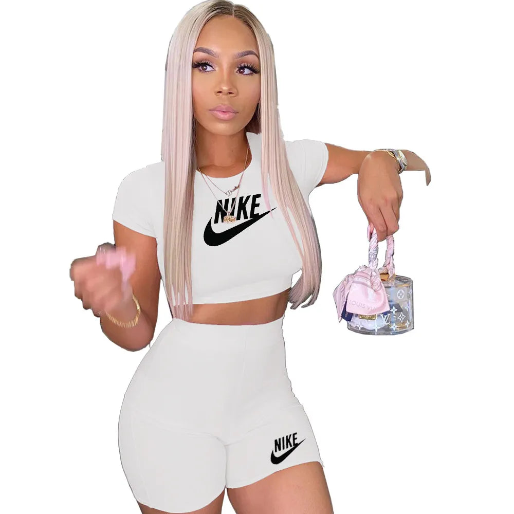 2024 Designer Brand tracksuits summer women outfits plus size 2XL Short sleeve T-shirt crop top and shorts two piece sets Casual Jogging suits Active Sportswear 7850-7