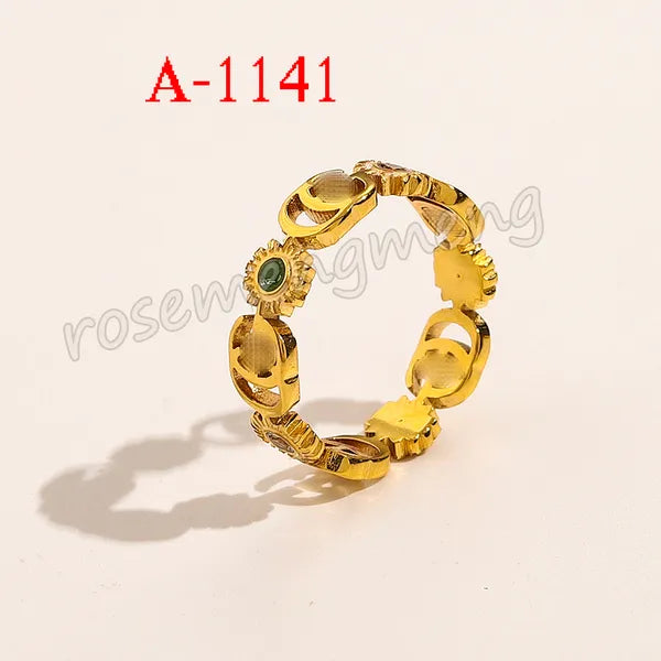 Designer Branded Letter Band Rings Women 18K Gold Plated Silver Plated Crystal Stainless Steel Love Wedding Jewelry Supplies Ring Fine Carving Finger Ring 3 Style