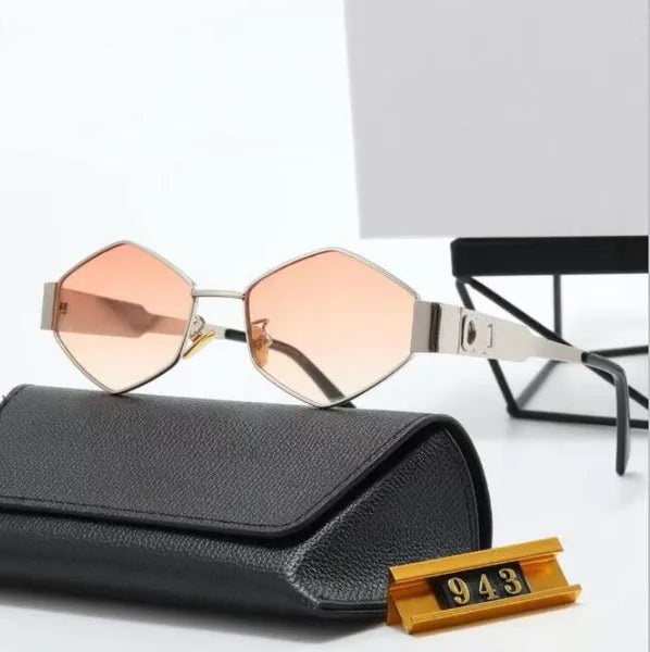 Luxury designer sunglasses for women's men Glasses same Sunglasses Triomphe beach street photo small sunnies metal full frame with box and evething