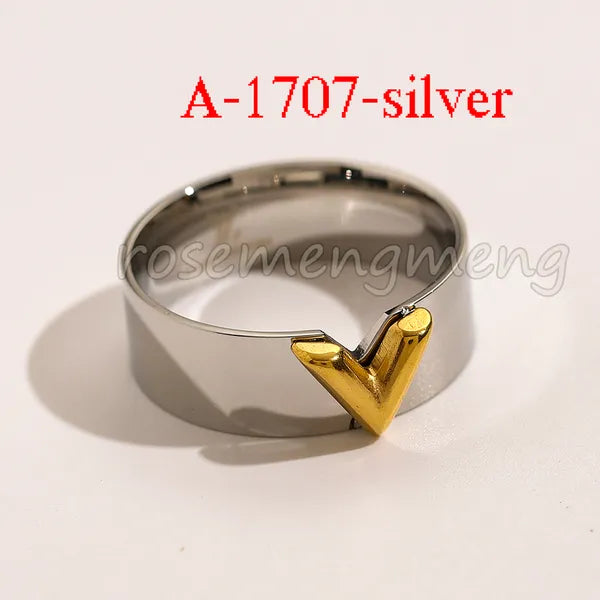 Designer Branded Letter Band Rings Women 18K Gold Plated Silver Plated Crystal Stainless Steel Love Wedding Jewelry Supplies Ring Fine Carving Finger Ring 3 Style