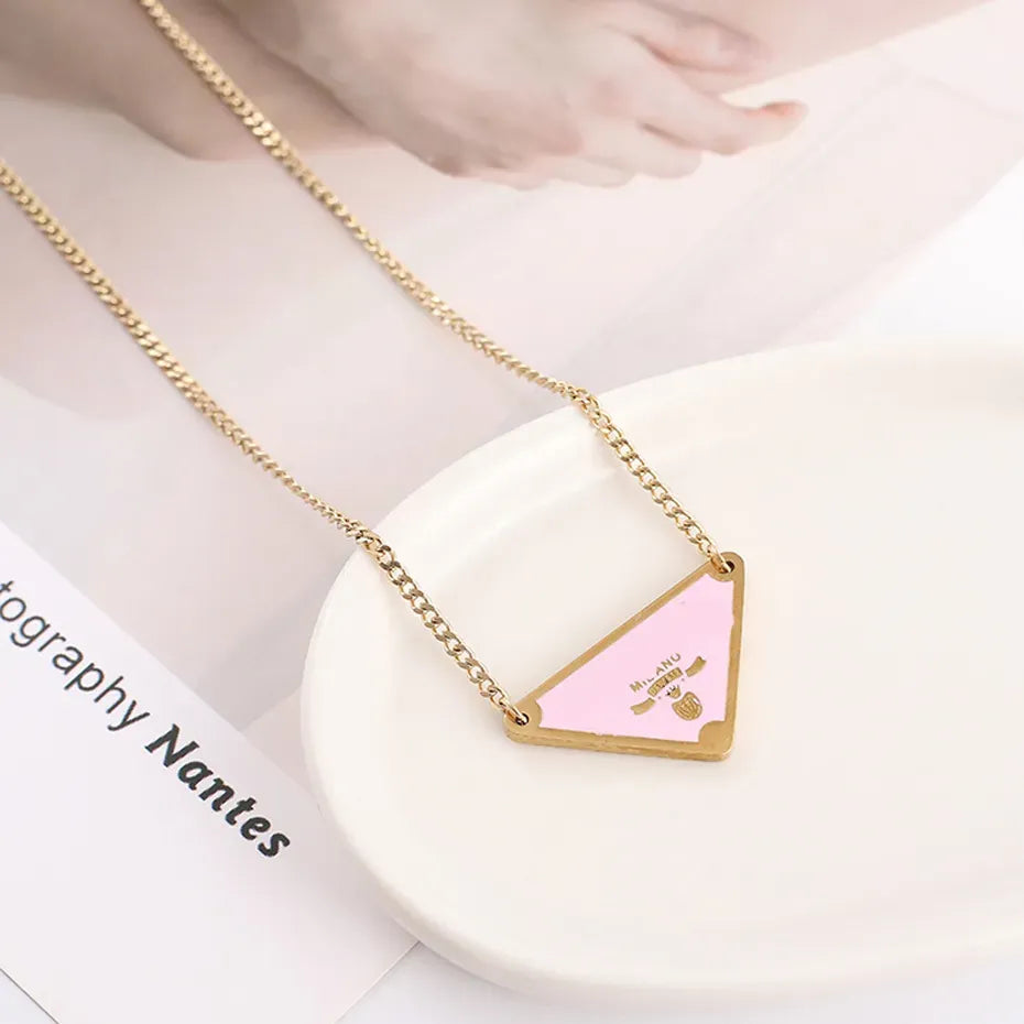 Designer silver color mens necklace women triangle letters love trendy punk men enamel cool street womens pendants necklaces ladies chains luxury jewlery