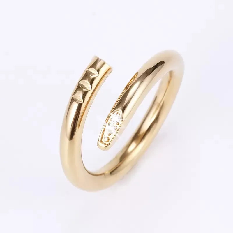 Band Nail Ring Love Ring Designer Jewelry Titanium Steel Rose Gold Silver Diamond Fashion Classic designer rings for Women woman Couples Lover Wedding Engagement